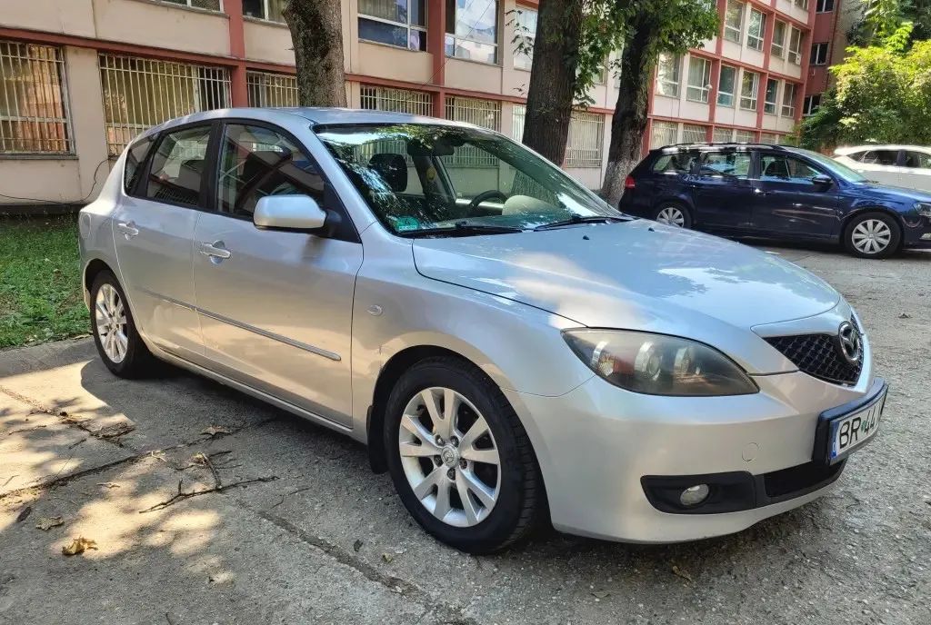 Mazda 3 BK 2006 / 1 6i 1 150 eur