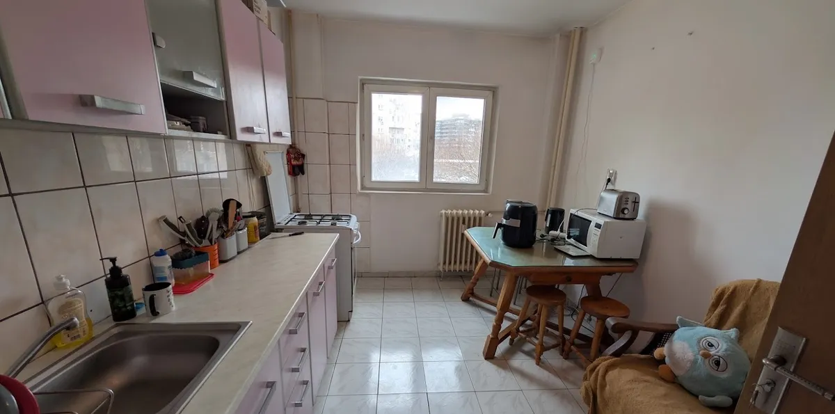 Brancoveanu proprietar vand apartament 4 camere etaj 2/10 langa metrou