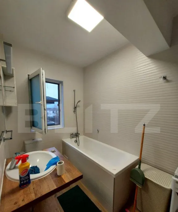 Apartament 2 camere 57 mp balcon zona Sud