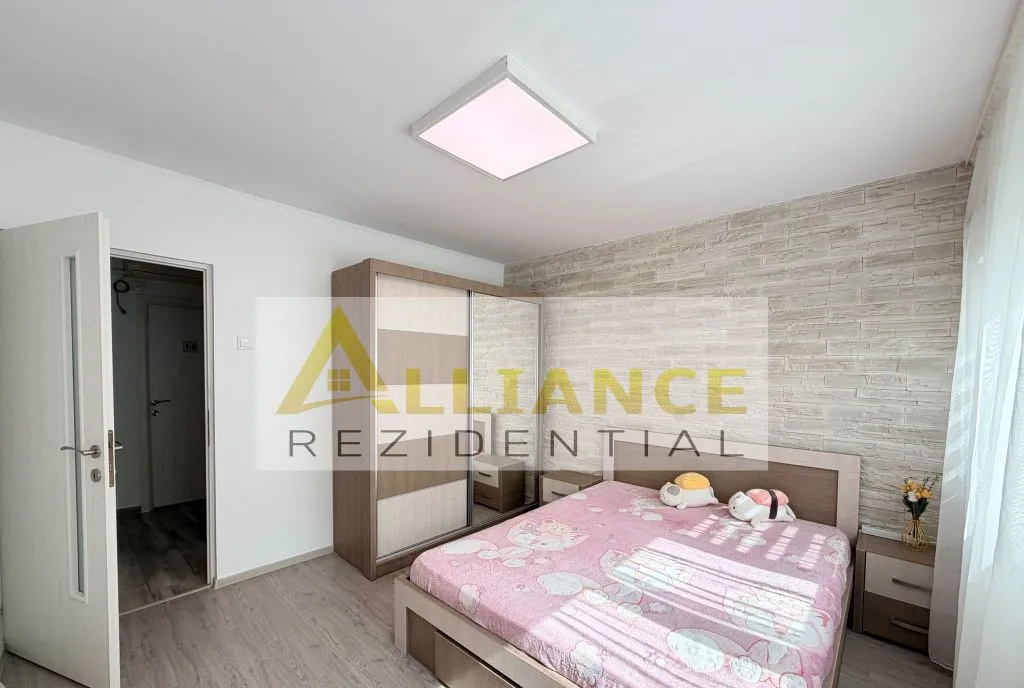 Apartament 2 camere de vanzare Centrala proprie Compl