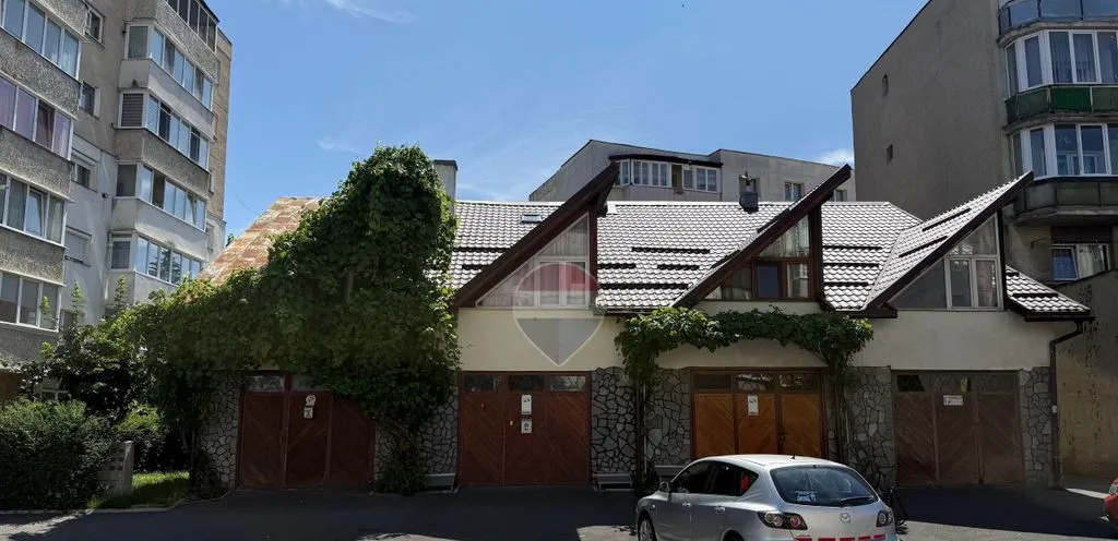 Garaj locuibil D P E Pod 88 7 mp totali Zona Florilor