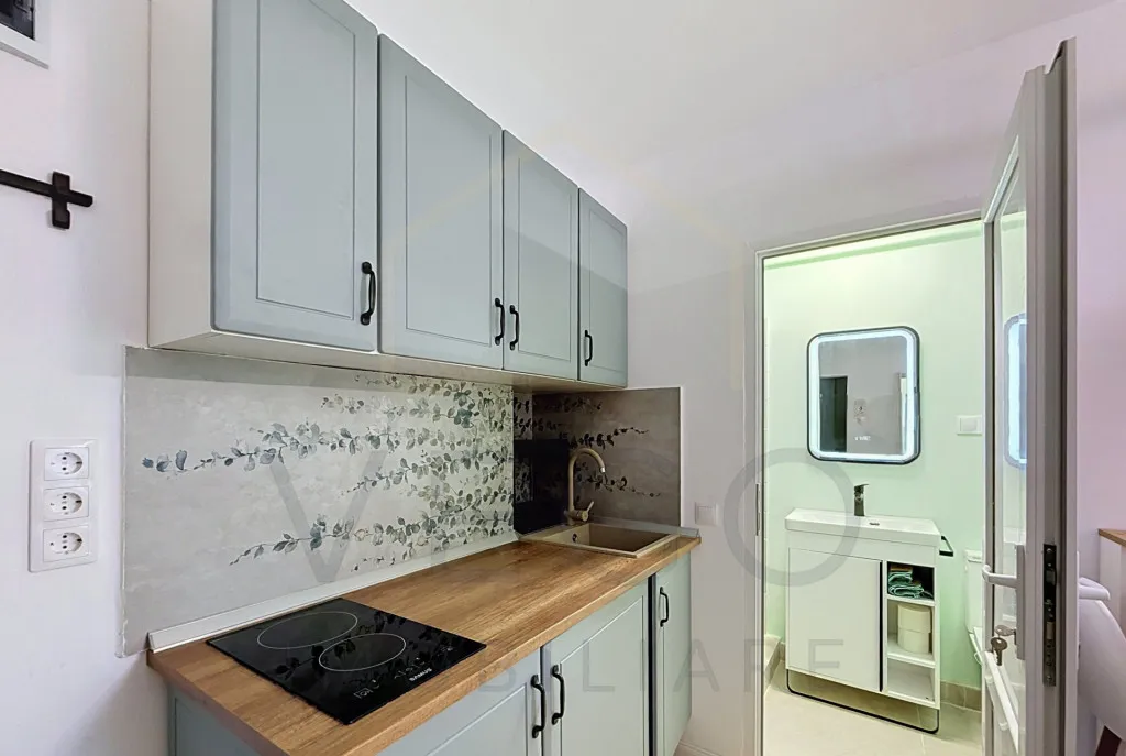 Studio modern in inima orasului totul nou Parcul Central