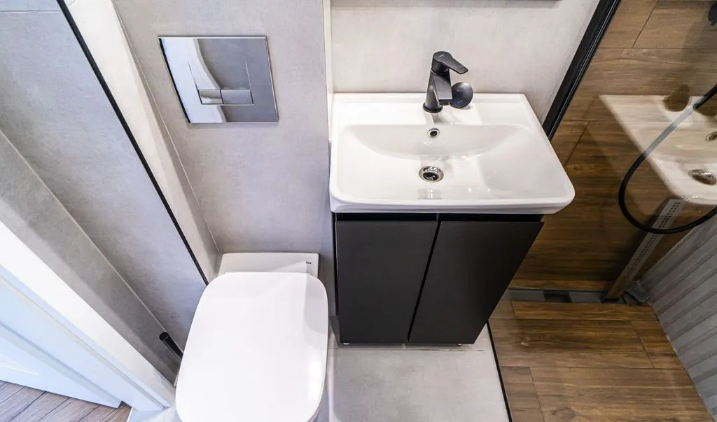 2 camere de inchiriat mobilat modern totul nou Metrou