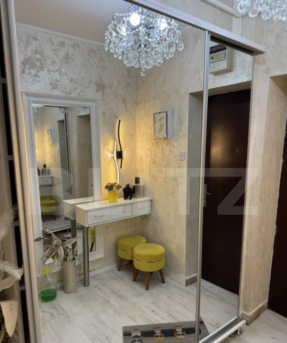 Apartament 3 camere 92 mp 2 parcari zona Central