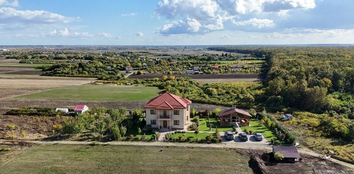 Cocani Refugiu la marginea padurii 1000 mp de liniste