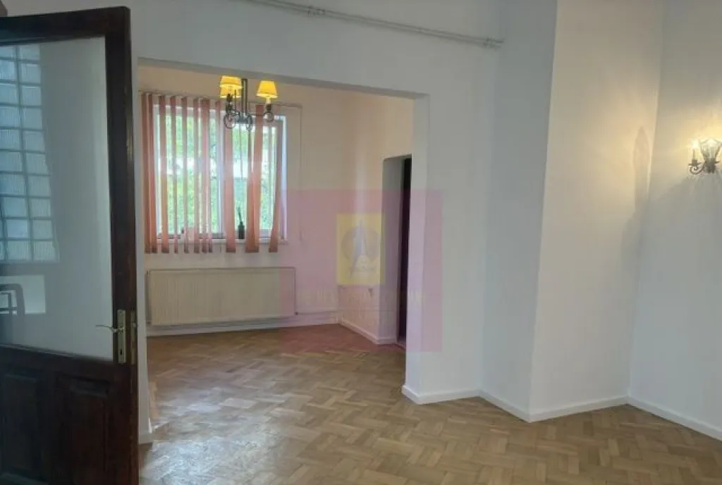 Apartament 3 camere in vila Cotroceni Palat