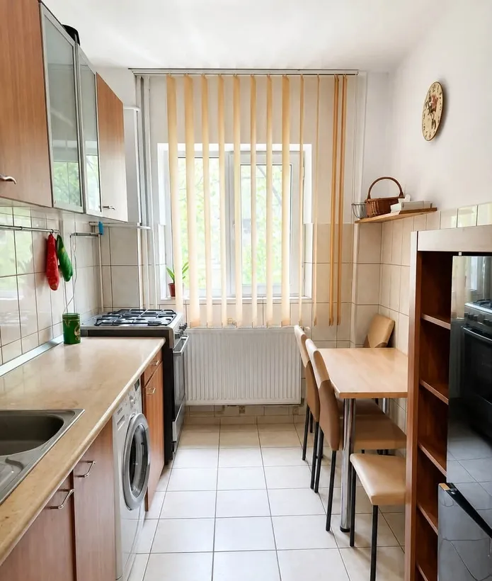 Crangasi la 10 m Apartament 2 camere 54 mp mobilat si utilat etaj 2/8