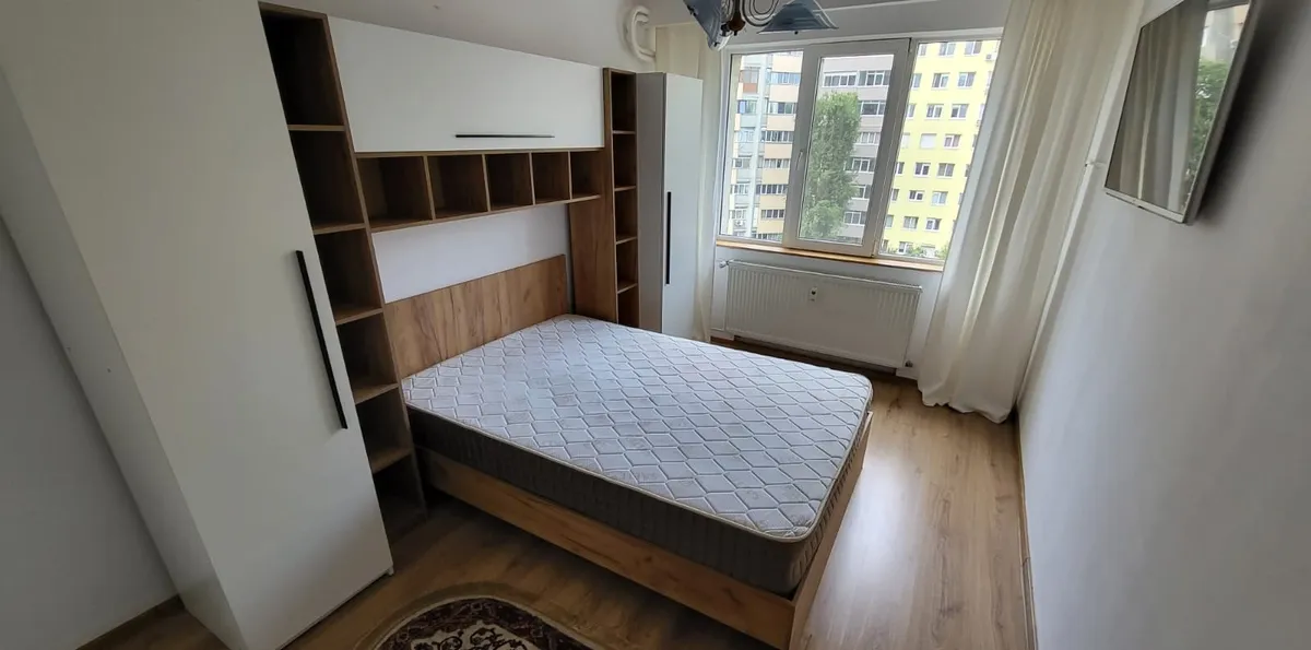 Pantelimon 260 bloc 46 sc 4 et 5 ap 155 Sector 2 Bucuresti
