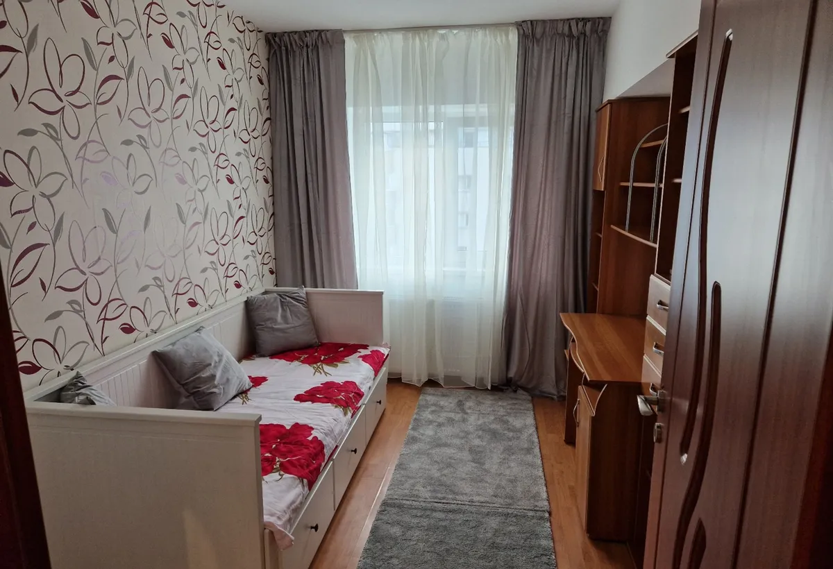 Militari zona Lujerului 3 camere decomandat 65 mp et 9/10