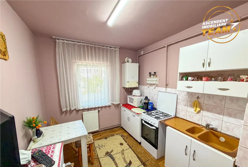 Apartament 2 camere decomandat etaj 2 Lenin Sfantu Gheo