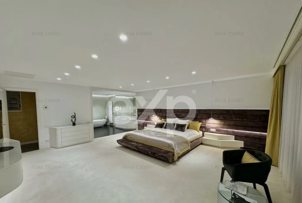 Descopera Luxul Penthouse 414 mp Cartierul Francez Herastra