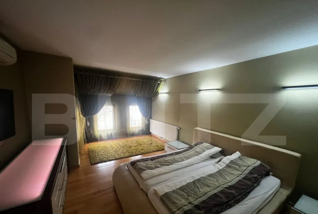 Duplex 5 camere 218 mp utili zona Aradului