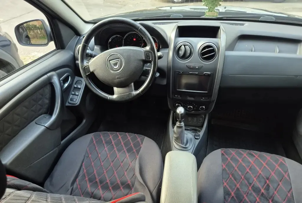 Duster 1 5 dci 4x2 6 550 eur