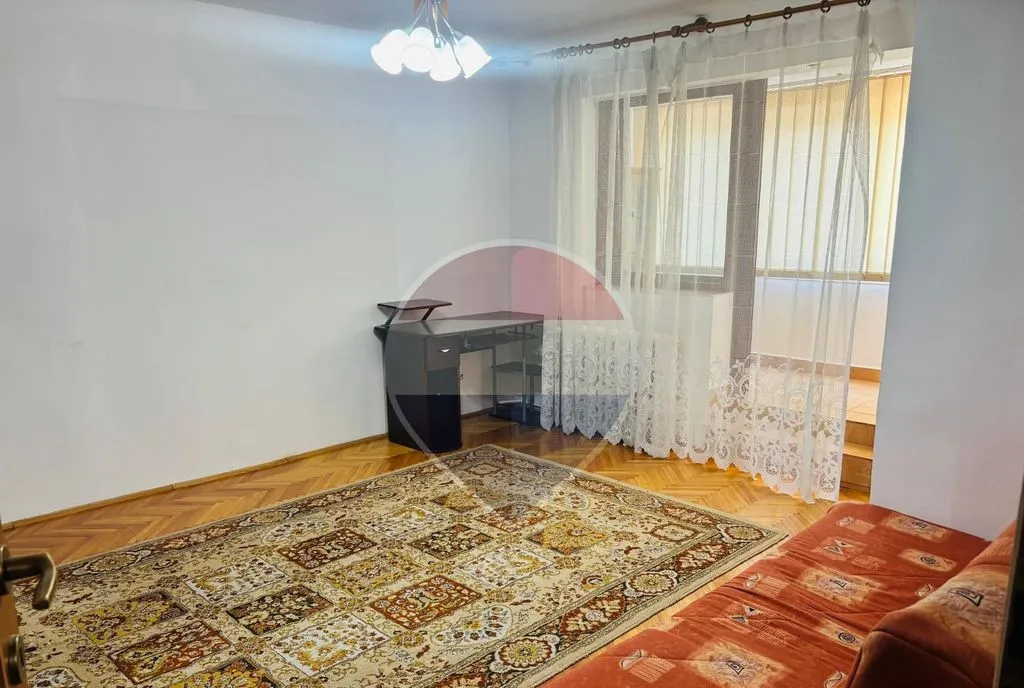 Apartament cu 2 camere de inchiriat Etaj 1 Rogerius