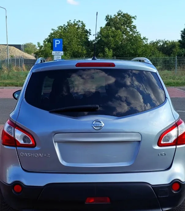 Nissan Qashqai 2 7 Locuri 2010 2 0 dCi 150 CP 5 300 eur