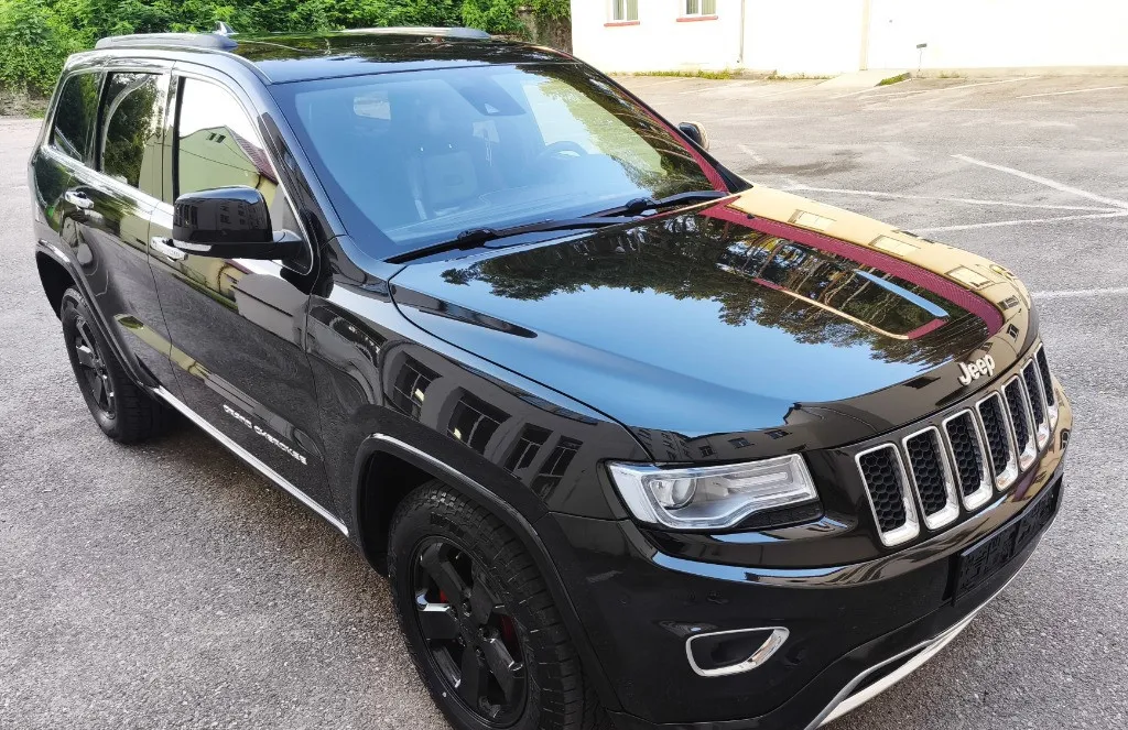 Jeep Grand Cherokee Overland 4X4 3 0 Turbo 250CP Euro6 9 990 eur
