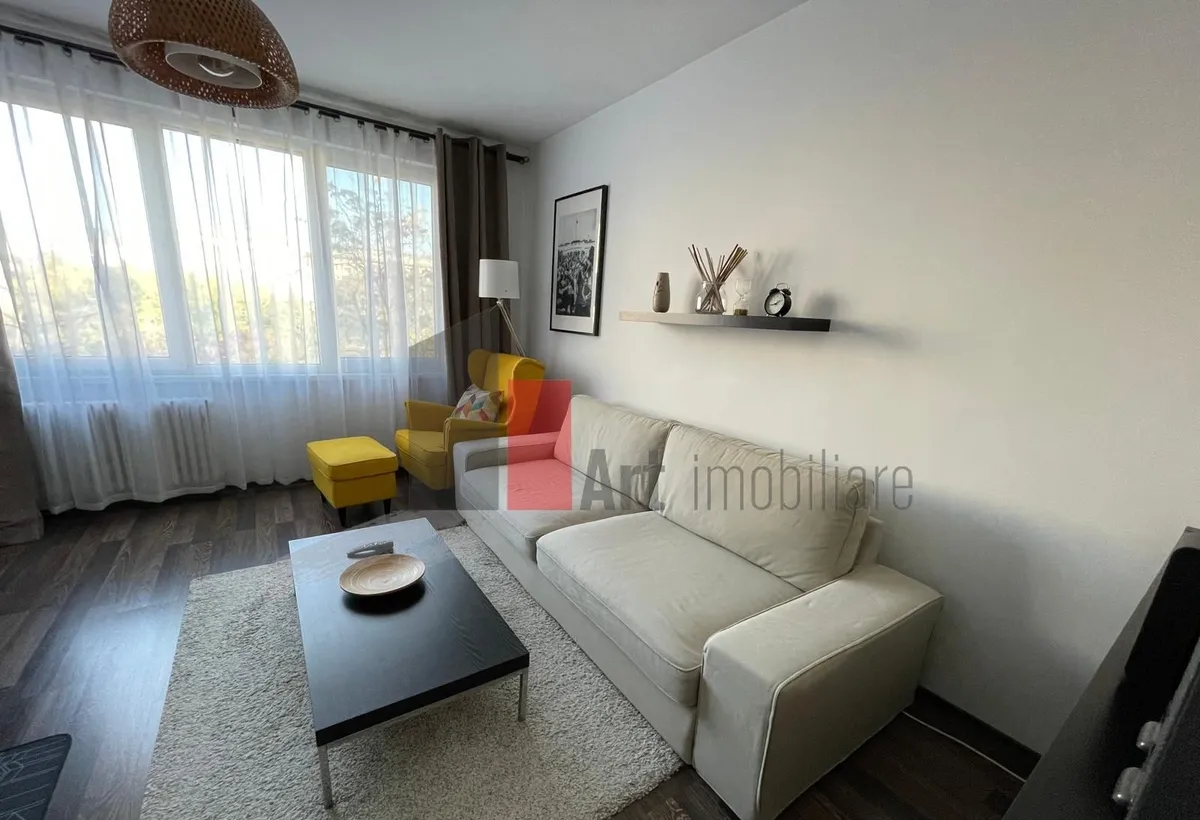 Apartament 2 camere sala palatului