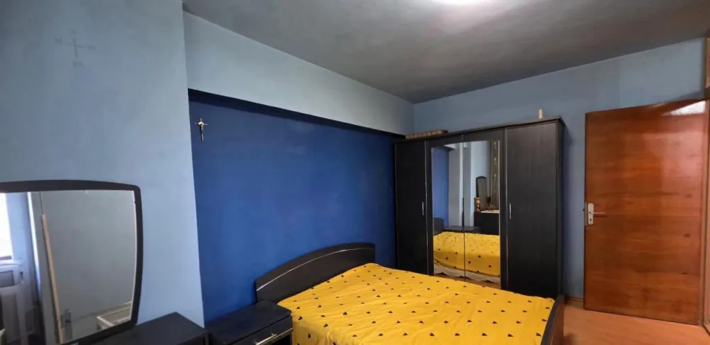 3 camere Complex Matei Ambrozie metrou 2 balcoane loc parca