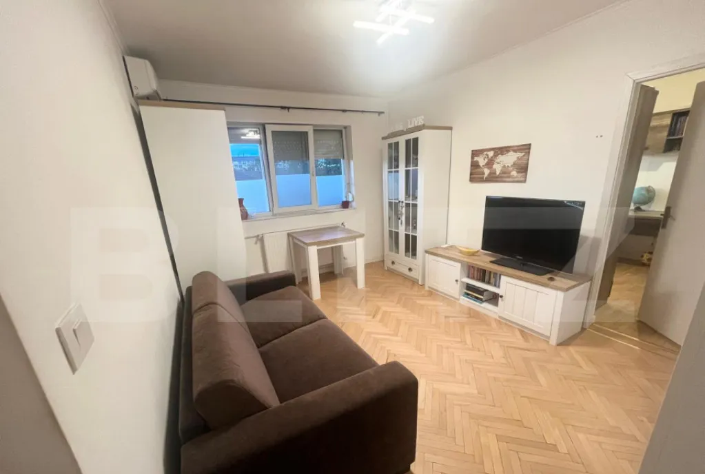 Apartament tip X renovat complet zona Rogerius