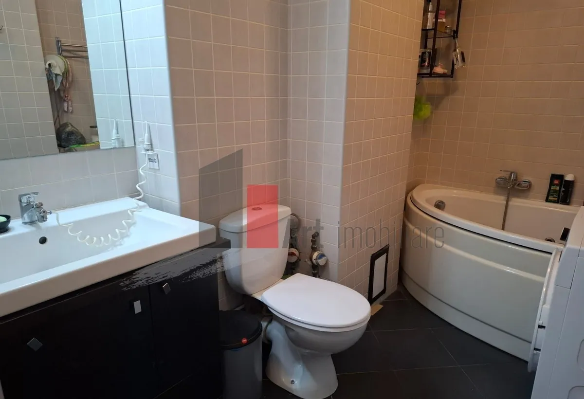 Vanzare apartament 3 camere Obregia
