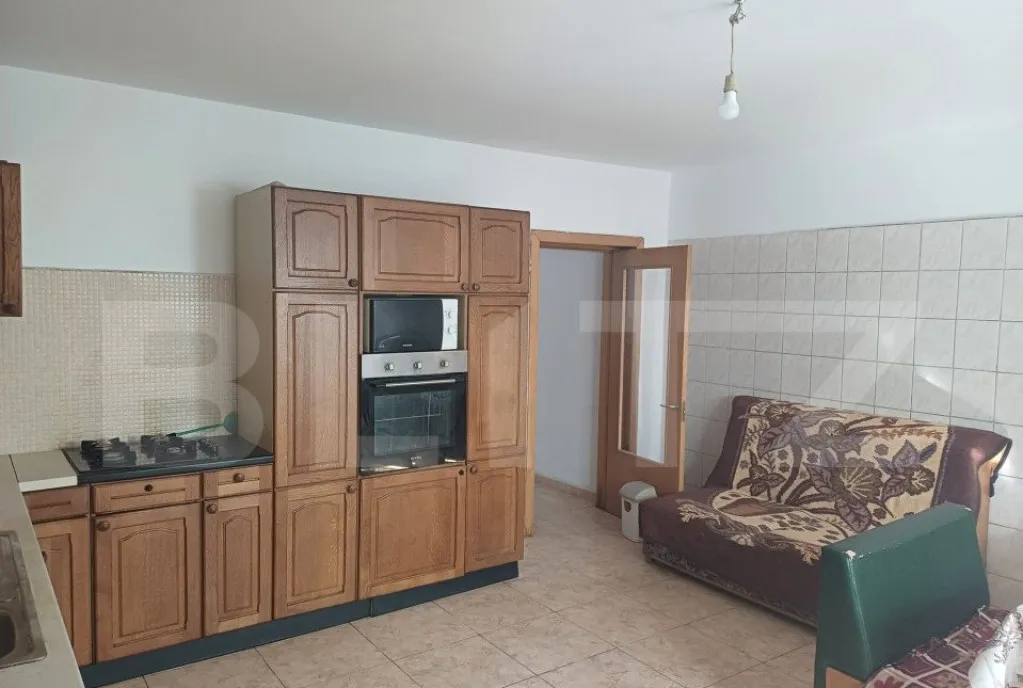 Vila 9 camere teren 700mp in Turda