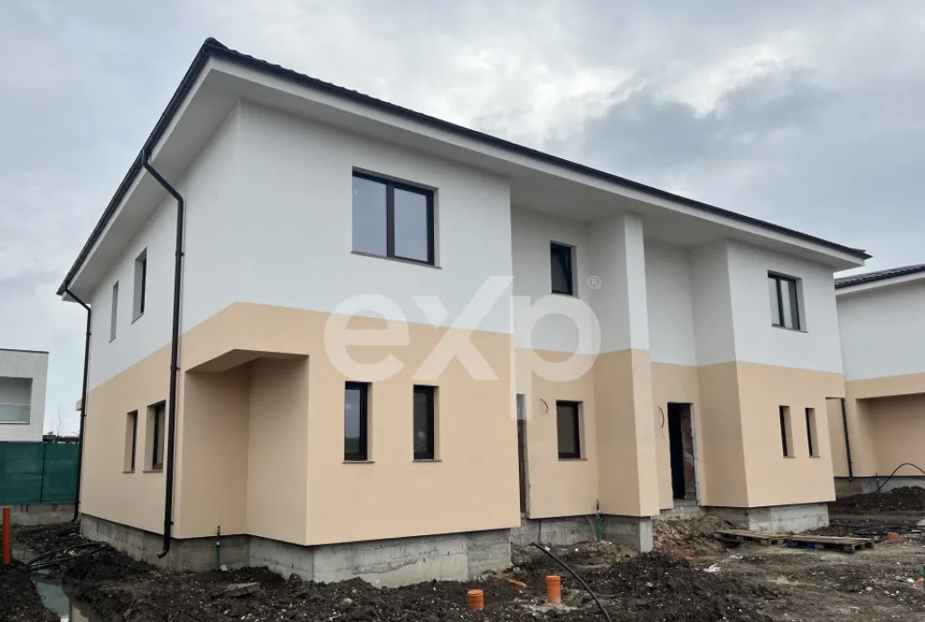 De vanzare duplex 4 camere in apropiere de DN1 Corbeanca