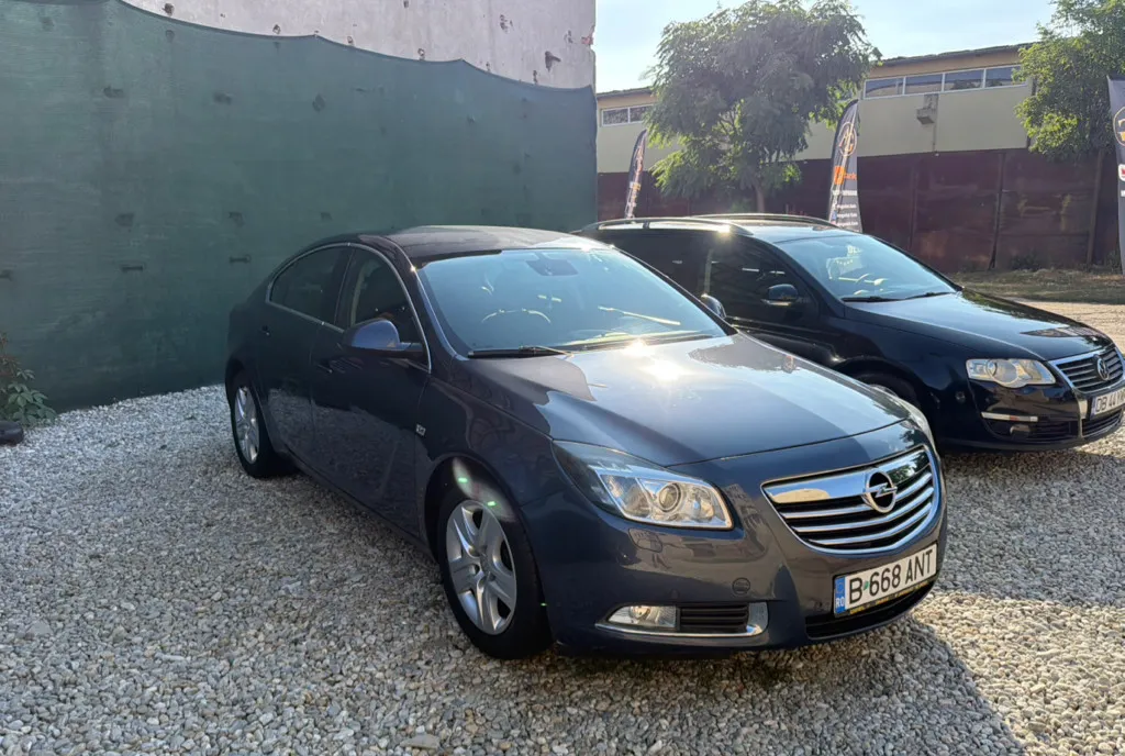 Opel Insignia 1 8 Benzina 140 CP bull 145 000 KM Reali bull 2 Chei bull RATE 4 200 eur