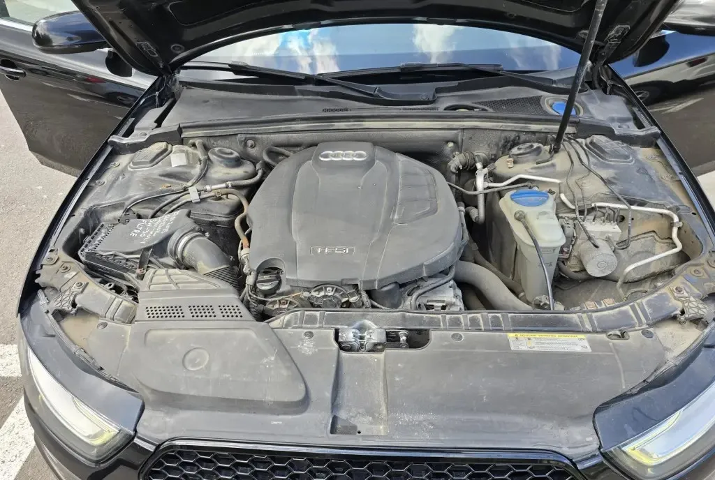 Audi A4 2015 S-LINE 10 400 eur