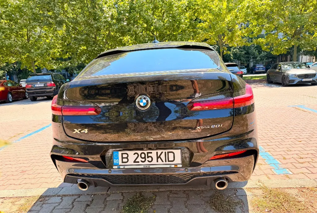 BMW X4 xDrive20i AT M Sport 35 000 eur