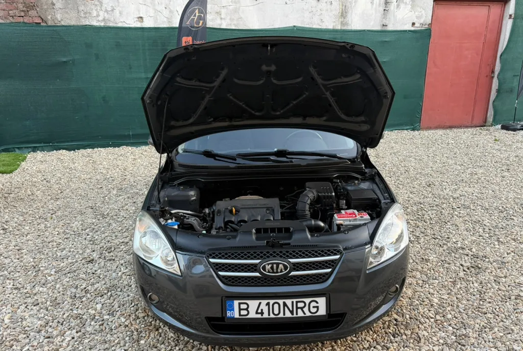 Kia Cee 039 d 1 4 ndash 109 CP ndash 2009 ndash UNIC PROPRIETAR 2 450 eur