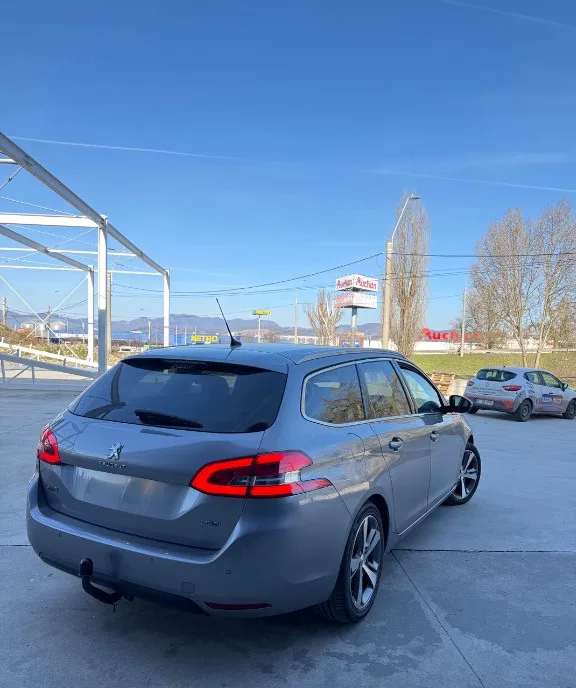 Peugeot 308 SW 2015 6 750 eur