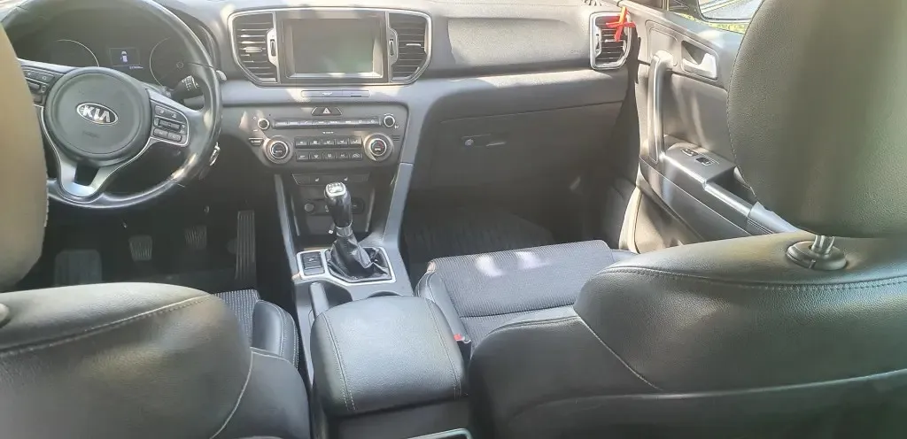 Kia Sportage 2016 8 900 eur