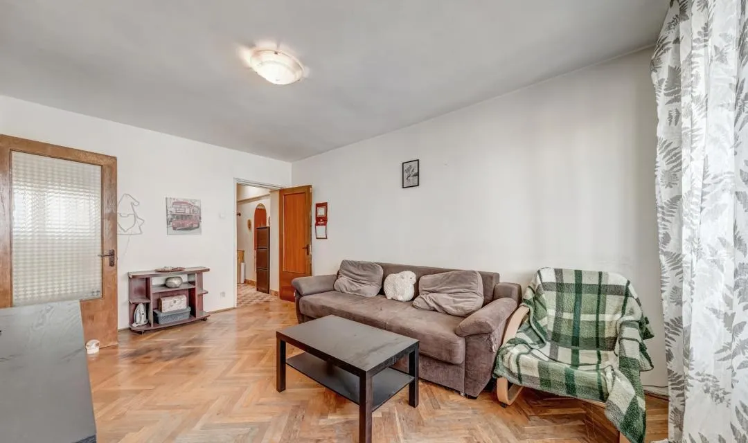 Obor Apartament 3 camere almo 2 Sos Mihai Bravu nr 1