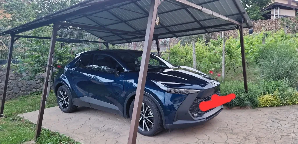Toyota C-HR hibrid Dynamic 2025 2 0 29 000 eur