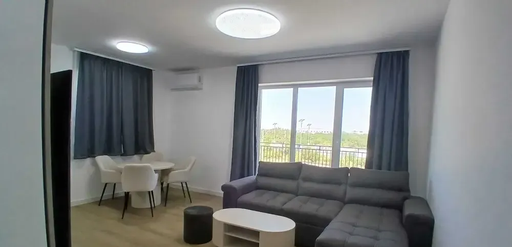 Apartament 3 camere voluntari