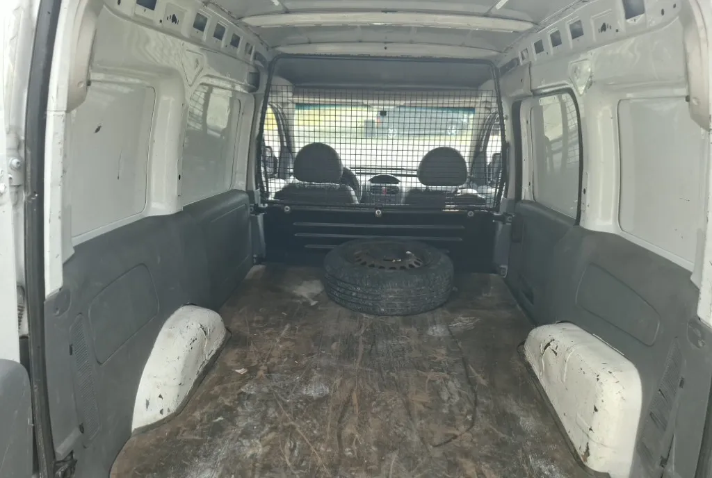 Opel combo an 2009 1 7tdi rate cu buletinul 2 499 eur