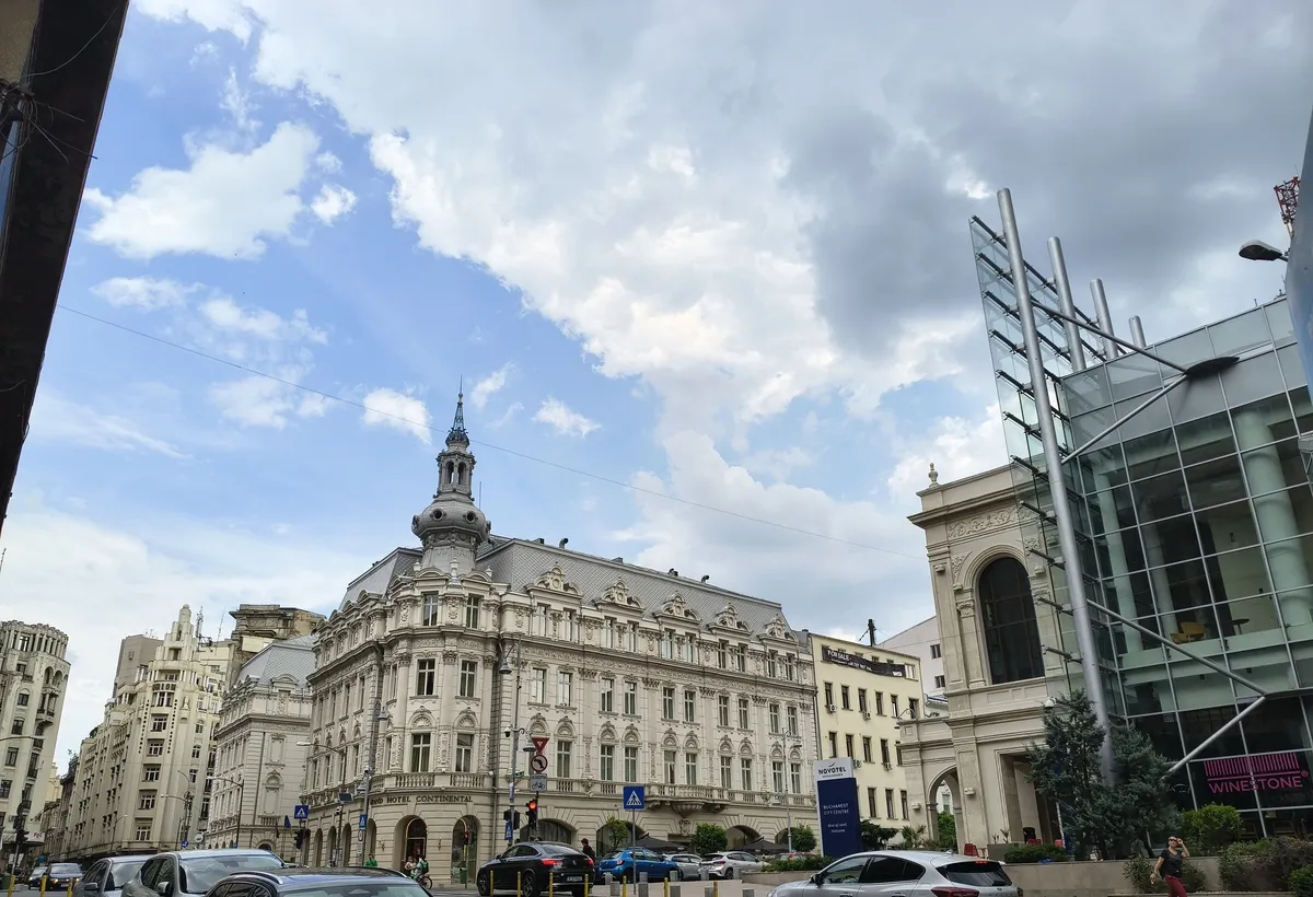 Calea Victoriei Novotel Sala Palatului