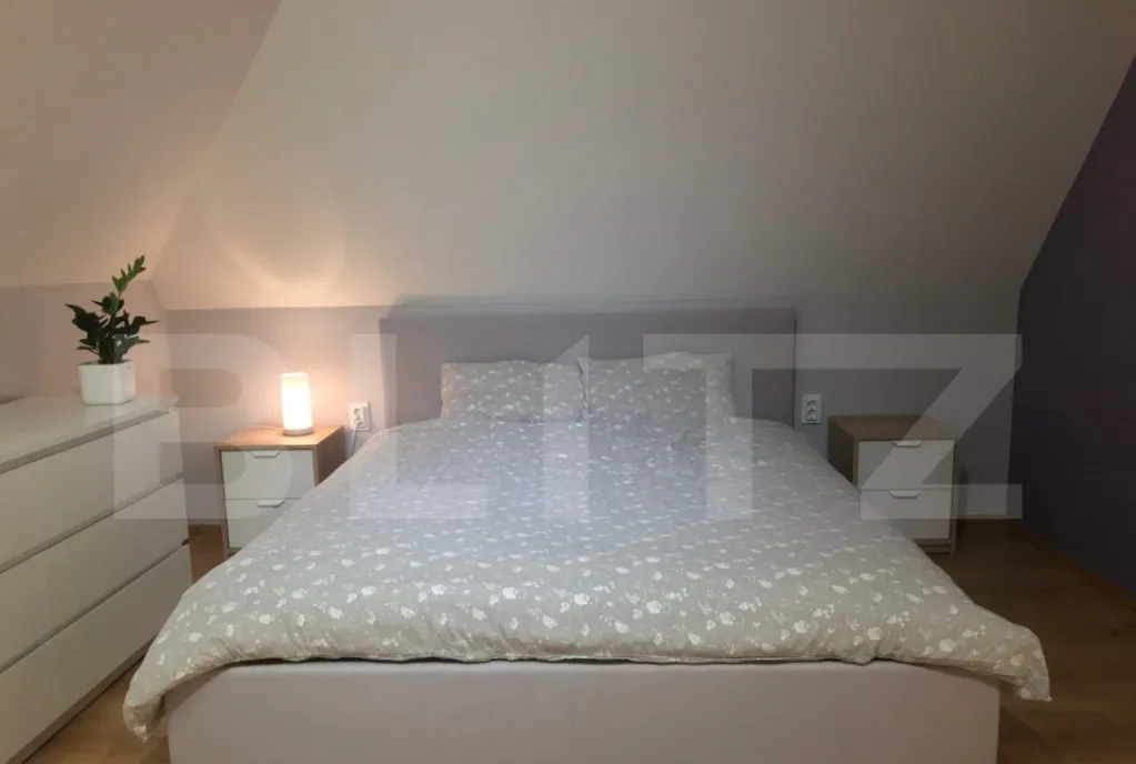 Apartament cu 2 camere etaj intermediar balcon parcare z