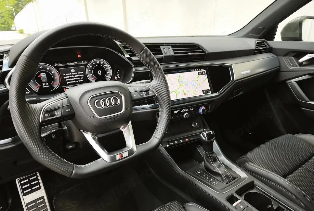 Audi Q3 2 0 40 TFSI S tronic quattro S Line 39 900 eur