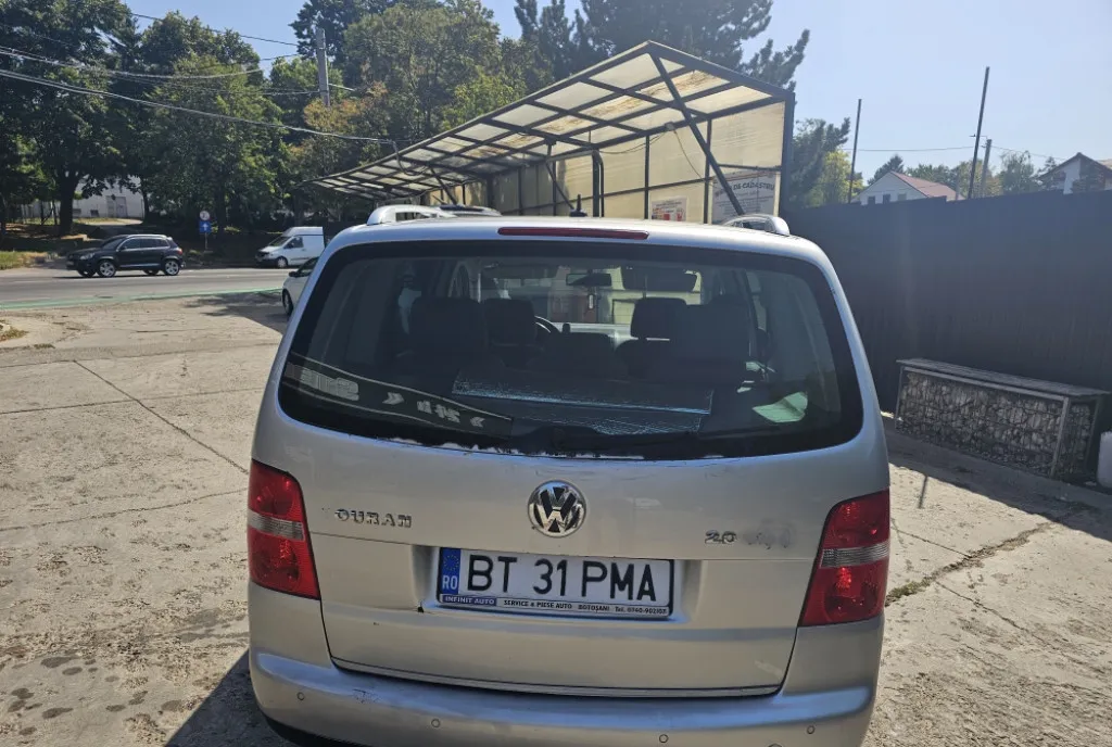 Volkswagen Touran 2 400 eur