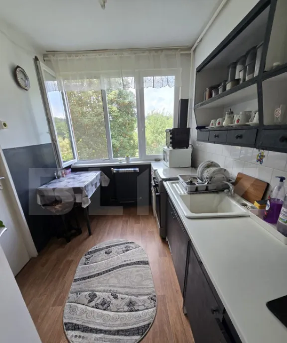 Apartament 3 camere decomandat 61mp 2 balcoane intermedia