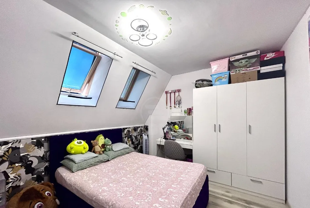 Apartament zona centrala 3 camere decomandat
