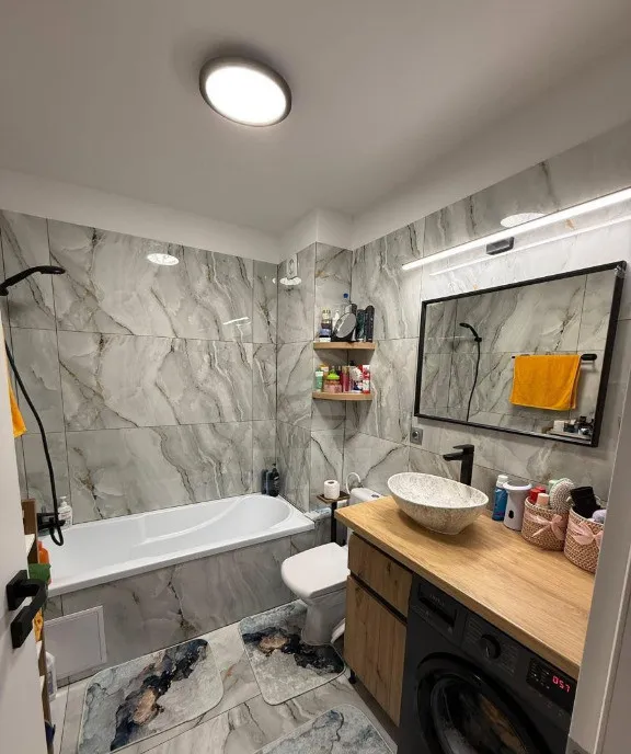 Apartament 3 camere decomandat zona Cetatii