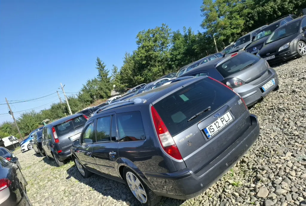 Ford Mondeo an 2005 2 0 motorina 999 eur
