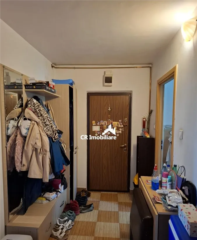Dristor apartament 3 camere centrala proprie