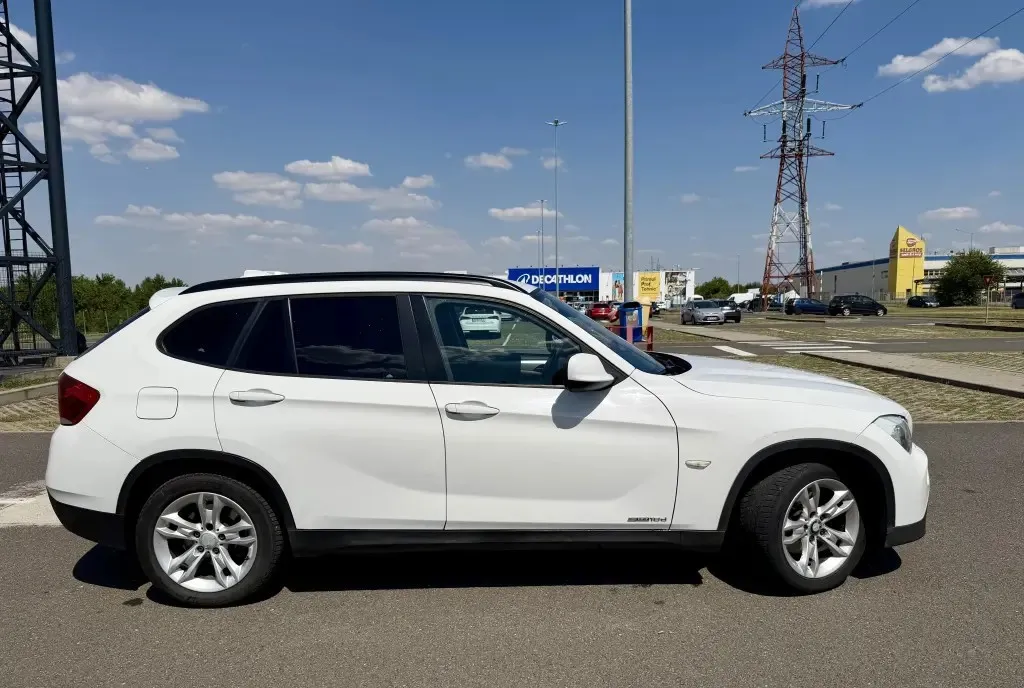 BMW X1 sDrive 1 8 2 0 - 143 cp an 2011 icirc nmatriculata Ro 7 500 eur