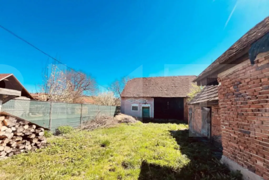 Casa si gradina in Bodoc