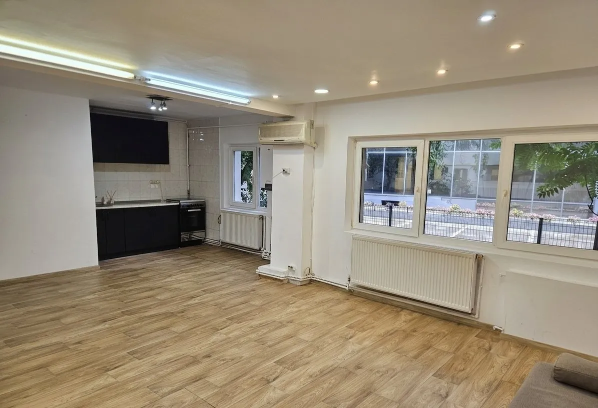 Mall Vitan apartament 2 camere parter