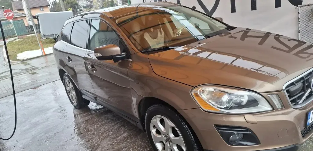 VOLVO XC60 din2009 6 197 eur