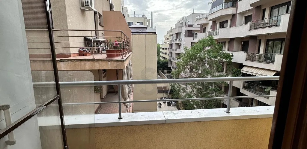 3 Camere I Nordului I Loc Parcare